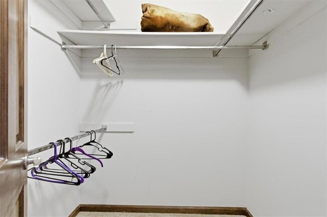 Building Photo - 2970 Woodruff Dr SE