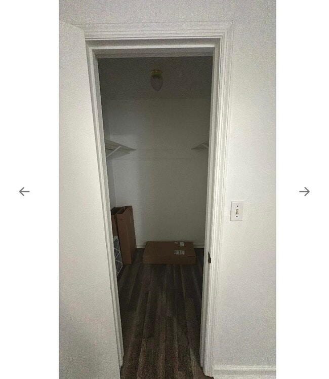 Building Photo - 2555 Chateau Ln