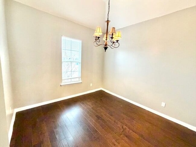 Building Photo - Now Leasing A 4 Bedroom 2 Bath Home In Horn Lake