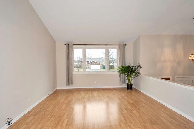 Building Photo - 14631 S Arboretum Dr