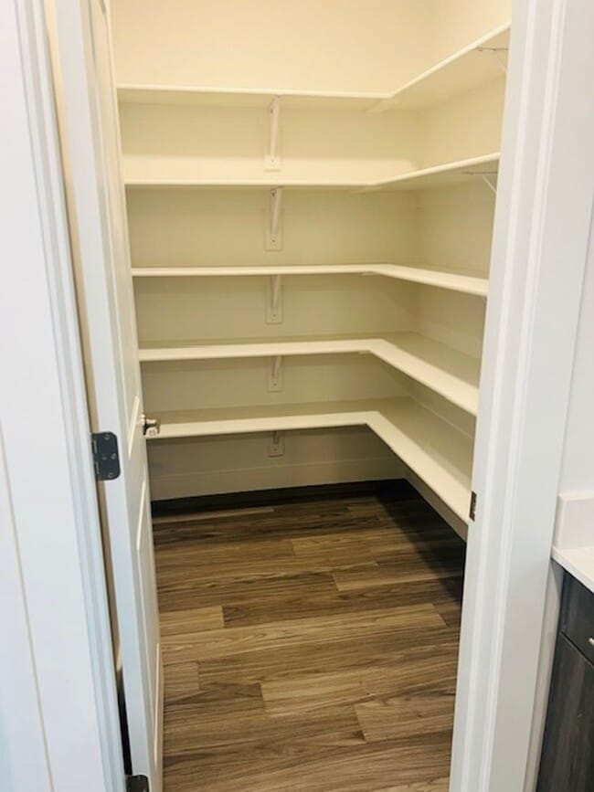 Building Photo - Half off first months rent - Beautiful new town home built in 2023