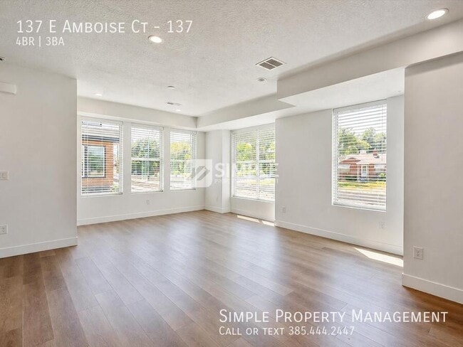 Building Photo - 137 E Amboise Ct
