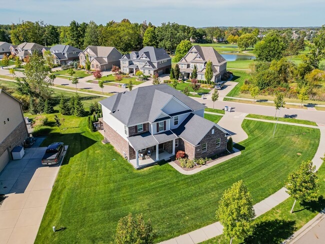 Building Photo - AVAILABLE NOW! Stunning South Lyon Home wi...