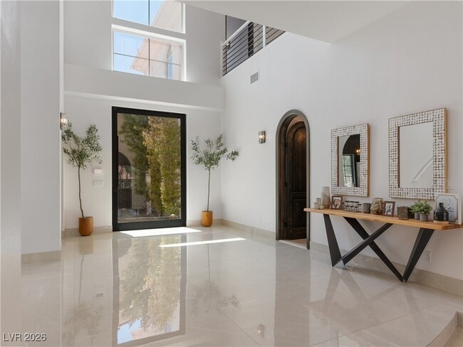 Building Photo - 190 Inveraray Ct