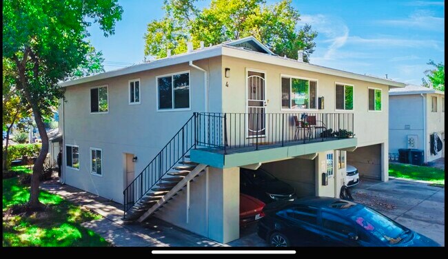 Building Photo - 6529 Greenback Ln