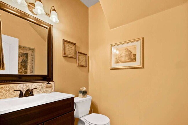 Building Photo - 2295 W Apgar Creek Dr