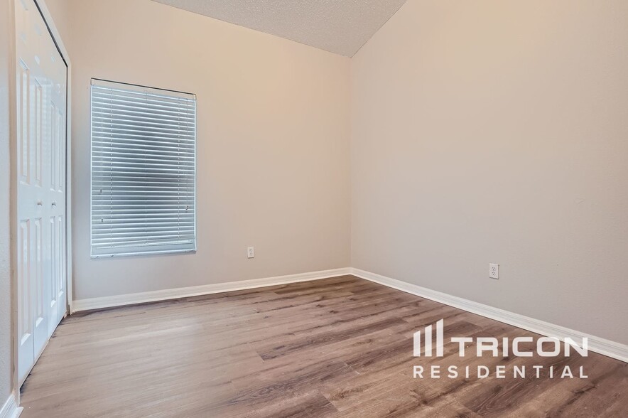 Building Photo - 16631 Fresh Meadow Dr
