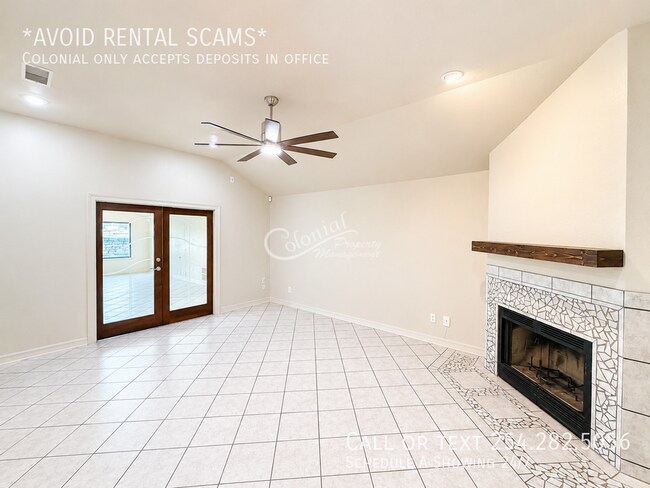 Building Photo - 112 Jesse James Dr