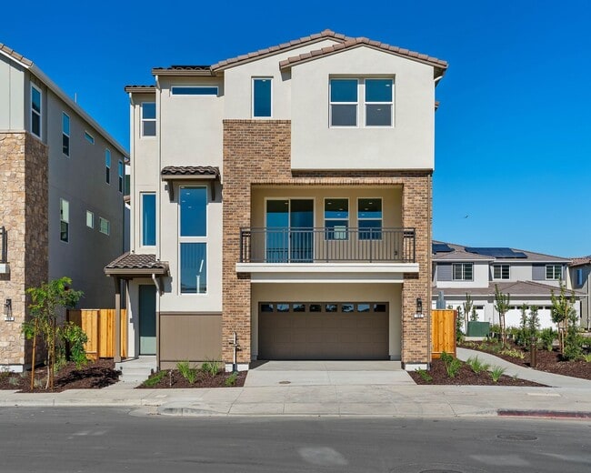 Primary Photo - Modern 3-Story New Construction Home in North Napa