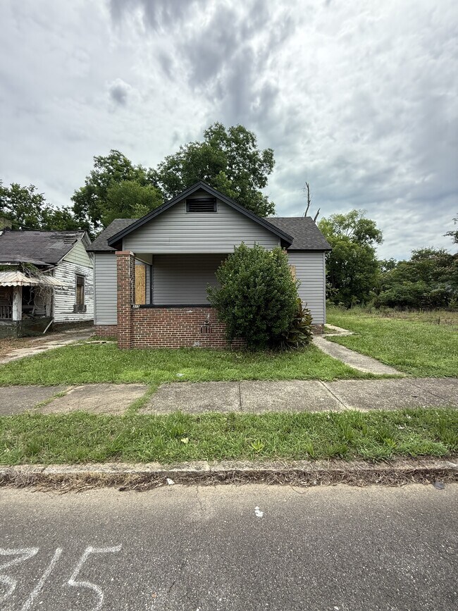 Building Photo - 315 Ave U