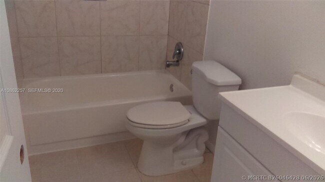 Building Photo - 8576 Sunset Dr