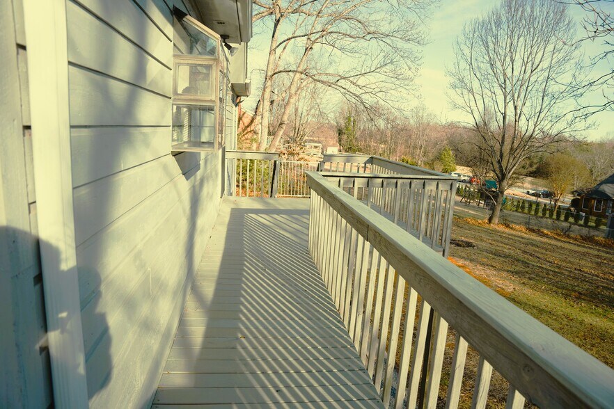 Building Photo - 2368 Bateman Bridge Rd