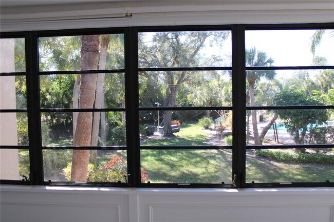 Building Photo - 152 Wild Palm Dr