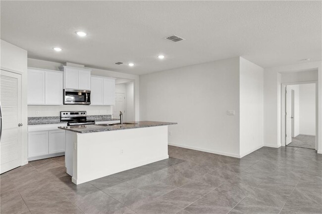 Building Photo - 5076 Marble St