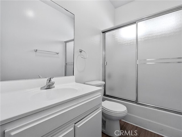 Building Photo - 17312 Chatsworth St