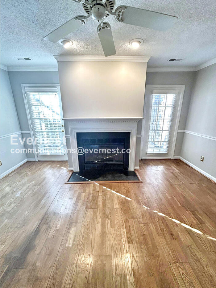 Building Photo - 2233 Stonecutter Dr