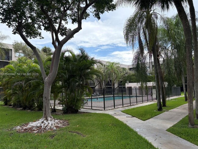 Building Photo - 8500 SW 133rd Avenue Rd