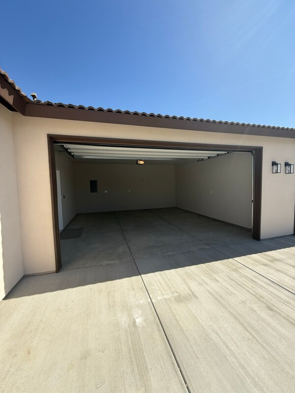 Building Photo - 5306 Hawkwatch Ln