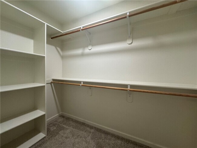 Building Photo - 5085 S Jacaranda Pl