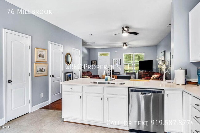 Building Photo - 76 Millbrook-