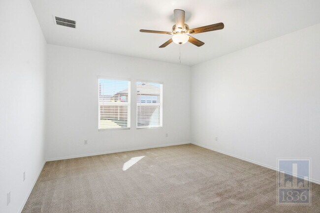 Building Photo - 106 Arbordale St