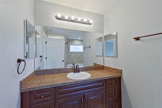 Building Photo - 8806 SW 135th Street Rd