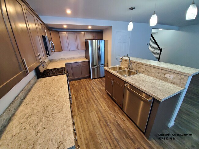 Building Photo - 1462 Wasilla-Fishhook Rd