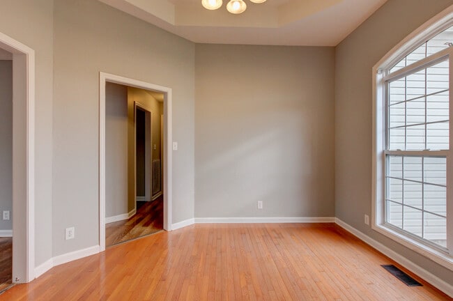 Building Photo - 3696 S Naples Ct