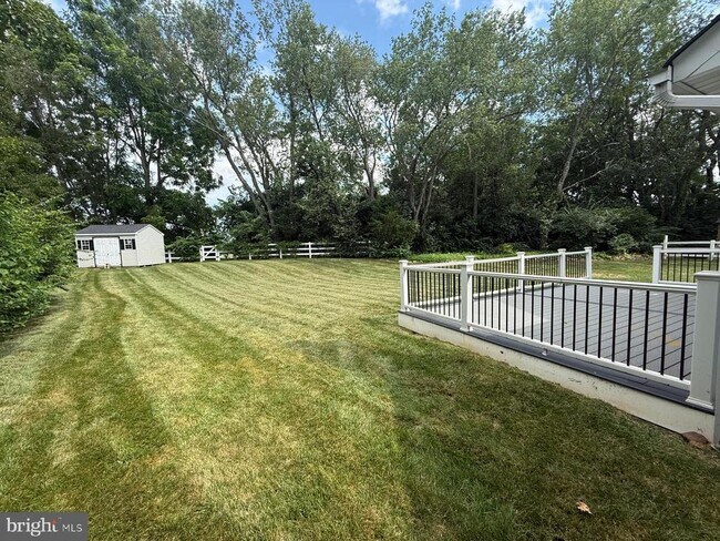 Building Photo - 706 Colin Ct