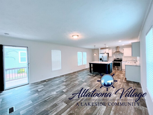 Building Photo - No Deposit Required ! Lake Allatoona home 3/2 Pet Friendly Open Floor Plan and Lake Access