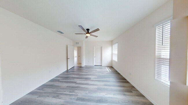Building Photo - 4 BR 2 BA  Perfect Home - CASCADES SUBDIVI...