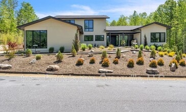 Building Photo - 128 Sanctuary Ln