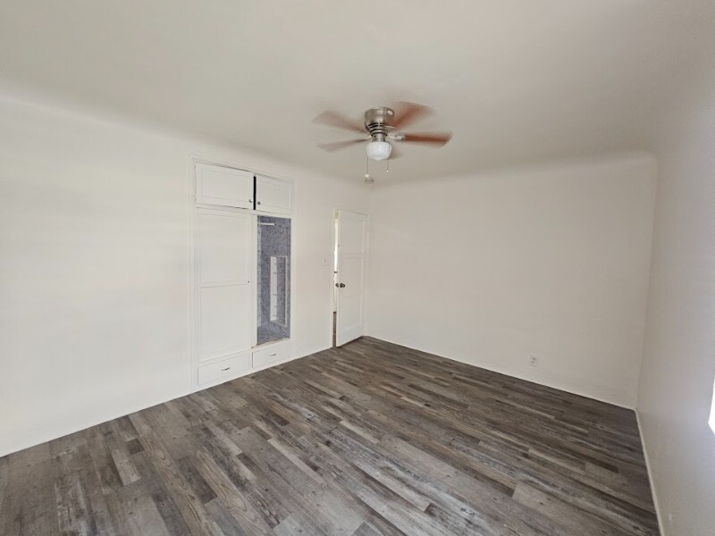 Building Photo - 1250 Yosemite Dr