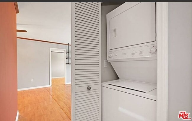 Building Photo - 4570 54th St
