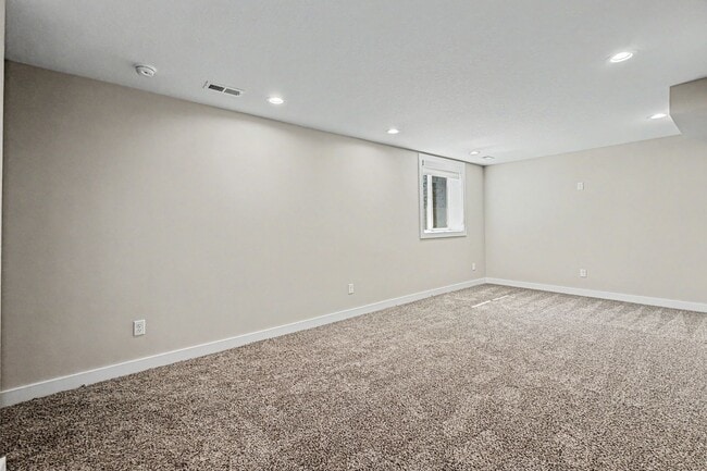 Building Photo - Luxury New Construction Townhome with Attached 2 Car Garage!