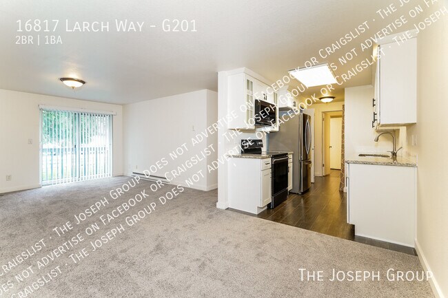 Building Photo - 16817 Larch Way