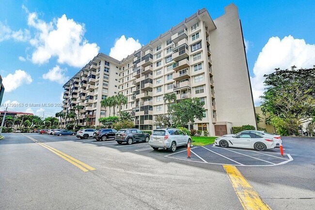 Building Photo - 777 S Federal Hwy