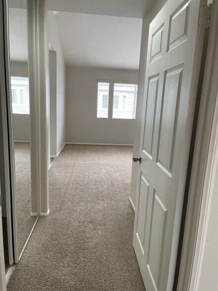 Building Photo - 19062 Windridge Ln