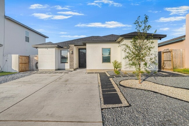 Building Photo - 3504 Jorge Sosa Dr