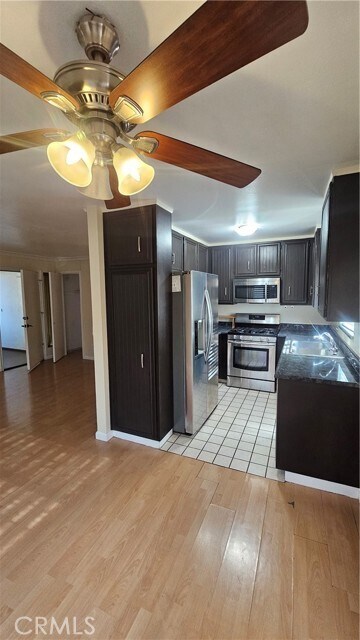 Building Photo - 18149 Sundowner Way