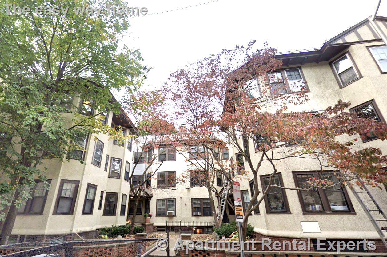 Building Photo - 11 Story St