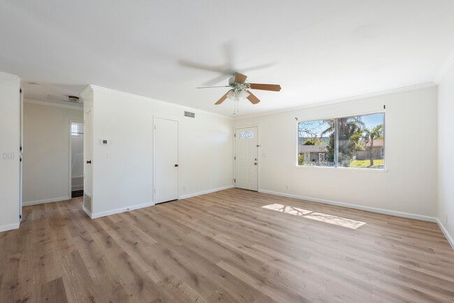 Building Photo - 14773 Stanford St