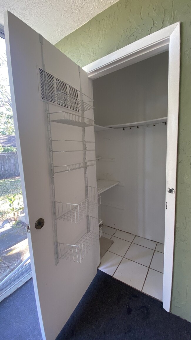 Building Photo - 4433 Narraganset Trail