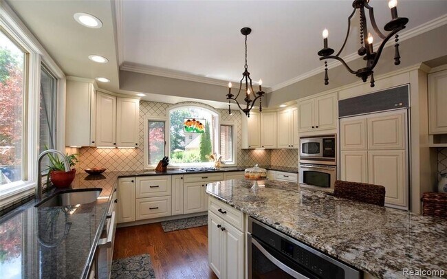 Building Photo - 23170 Inverness Ct