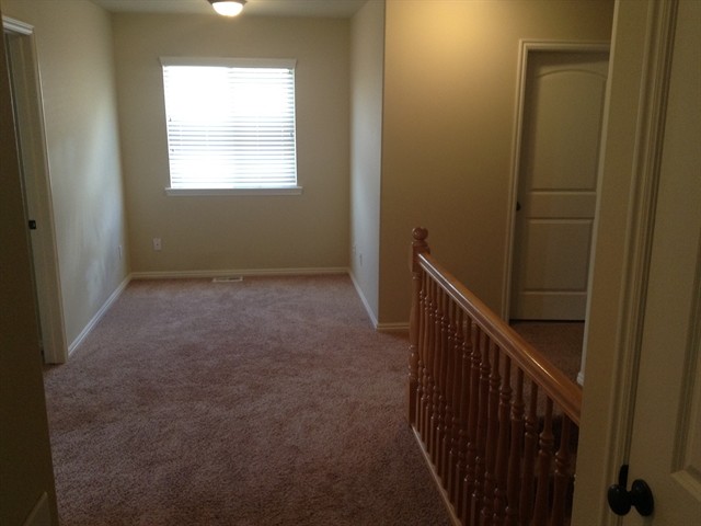 Building Photo - 10526 Doral Dr