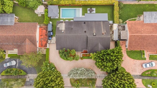 Building Photo - 2385 SW 131st Pl