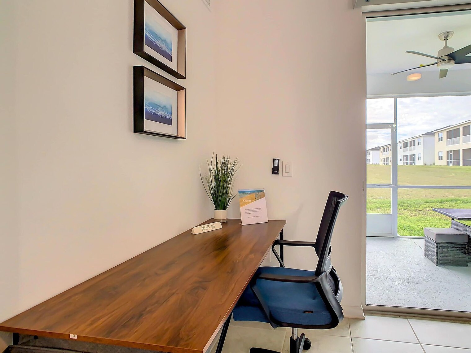 Building Photo - 9338 Sommerset Hills Dr