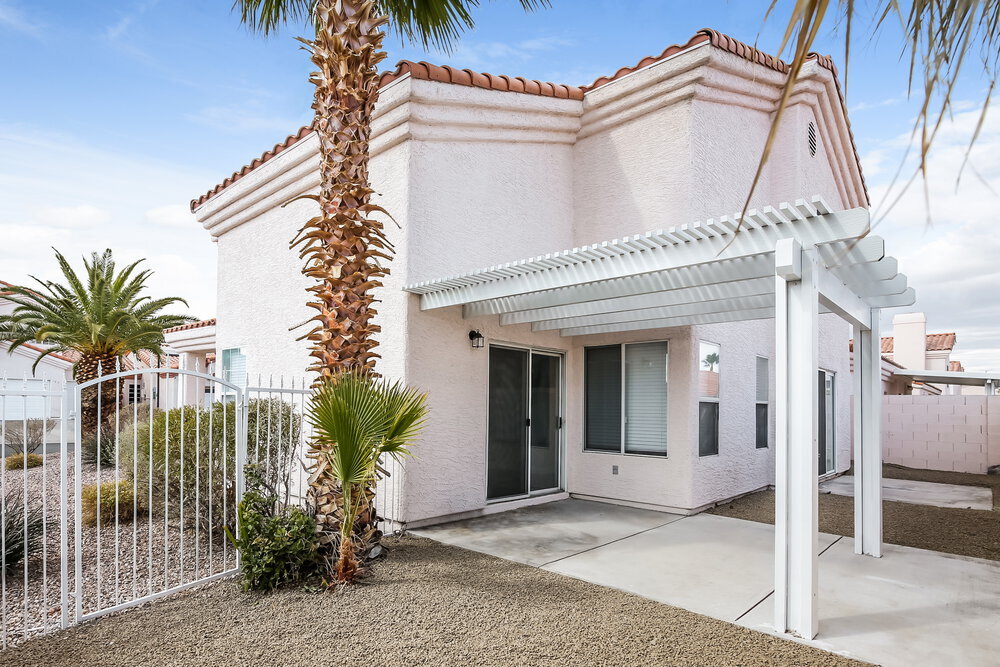 Building Photo - 104 Escada Ln