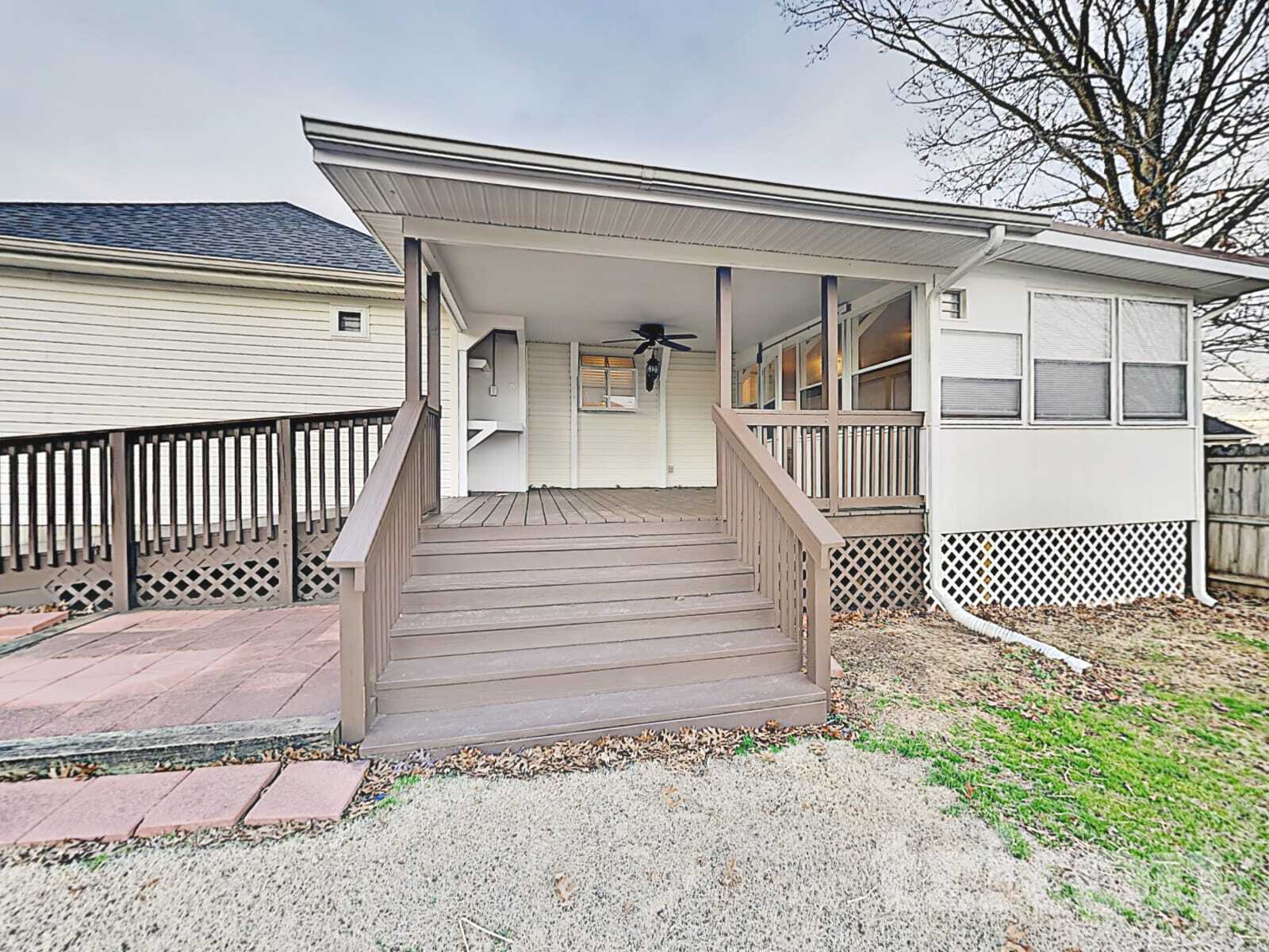 Building Photo - 316 Pine Ridge Ln