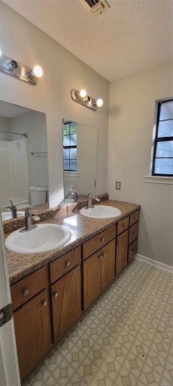 Building Photo - 135 Daffodil Dr